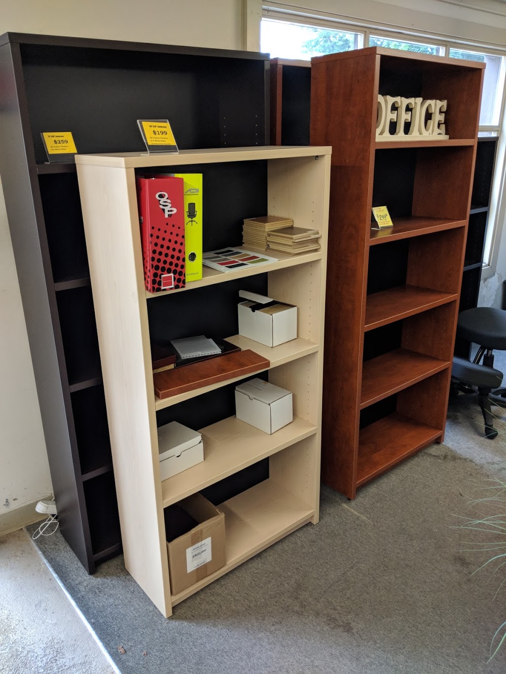 Dunlop Office Furniture | 200 Dunlop St W, Barrie, ON L4N 1B3, Canada | Phone: (705) 733-8285