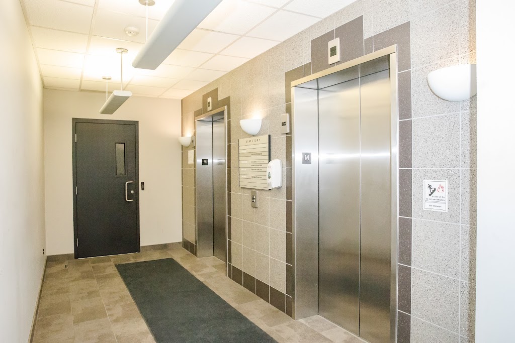 Manitou Professional Centre | 148 Manitou Dr, Kitchener, ON N2C 1L3, Canada | Phone: (519) 658-3885