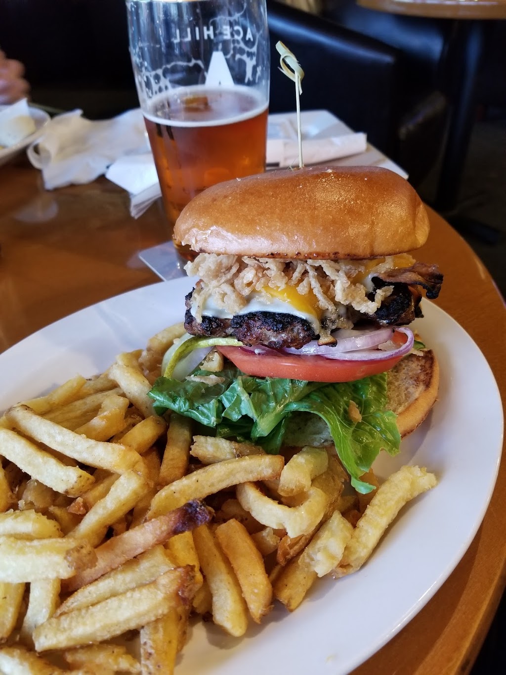 Pluckers | 335 Plains Rd E, Burlington, ON L7T 2C8, Canada | Phone: (289) 337-9454