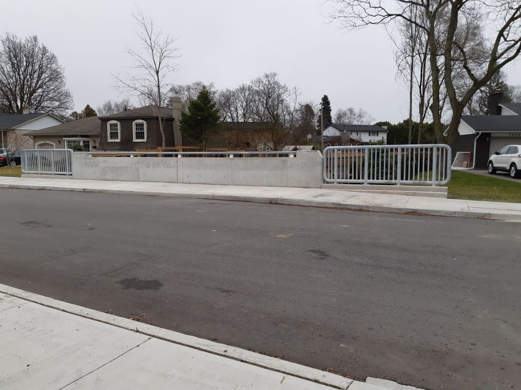 Imperial Fence Inc | 10 Marcus St, Scotland, ON N0E 1R0, Canada | Phone: (519) 759-5586