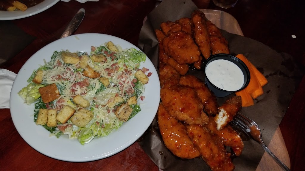 The Family Central Restaurant | 62 Talbot St E, Aylmer, ON N5H 1H4, Canada | Phone: (519) 765-2444