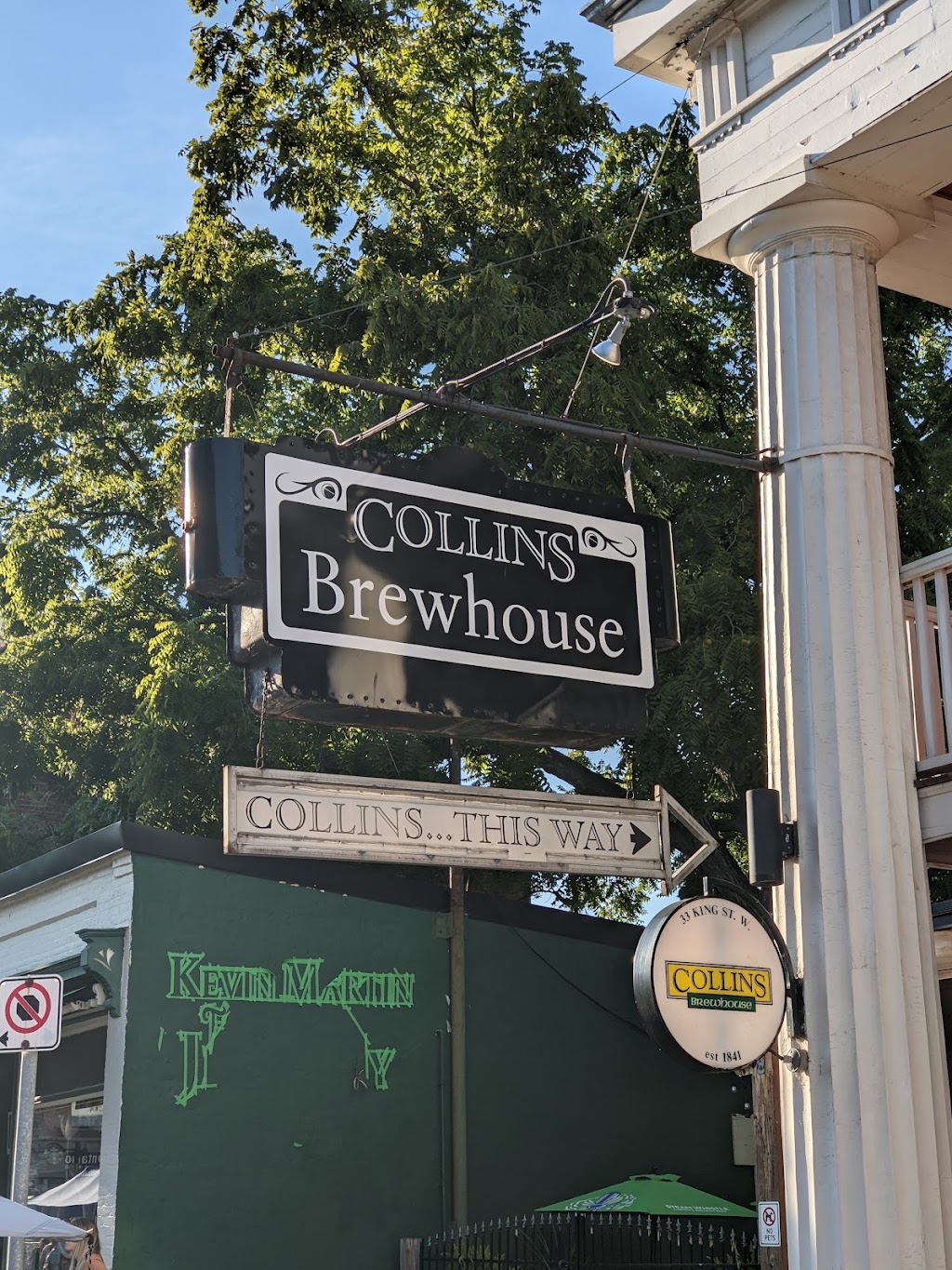 Collins Brewhouse | 33 King St W, Dundas, ON L9H 1T5, Canada | Phone: (905) 628-9995