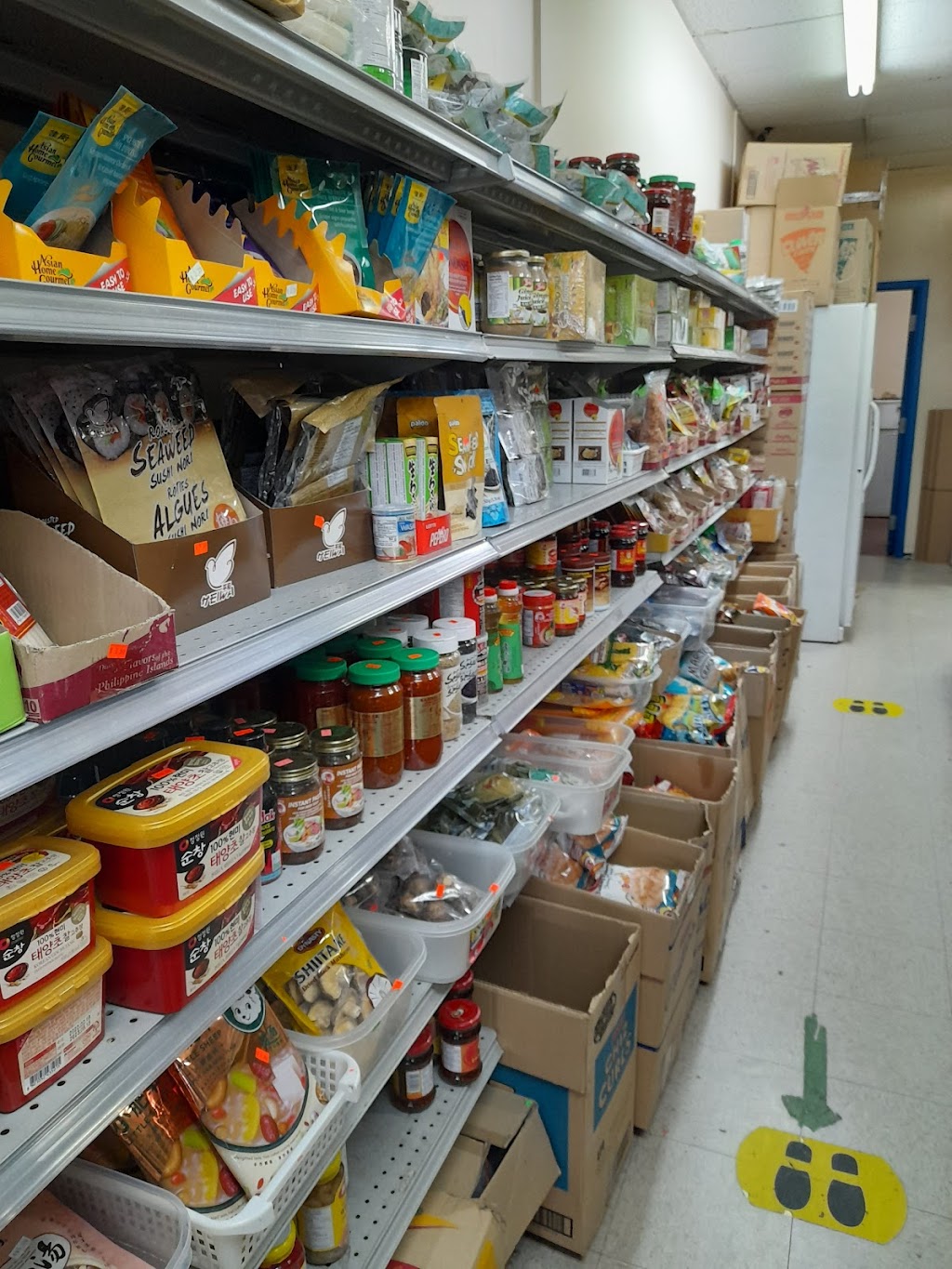 Big Ray Convenience & Asian Store | 121 Main St, Dartmouth, NS B2X 1R6, Canada | Phone: (902) 404-3334