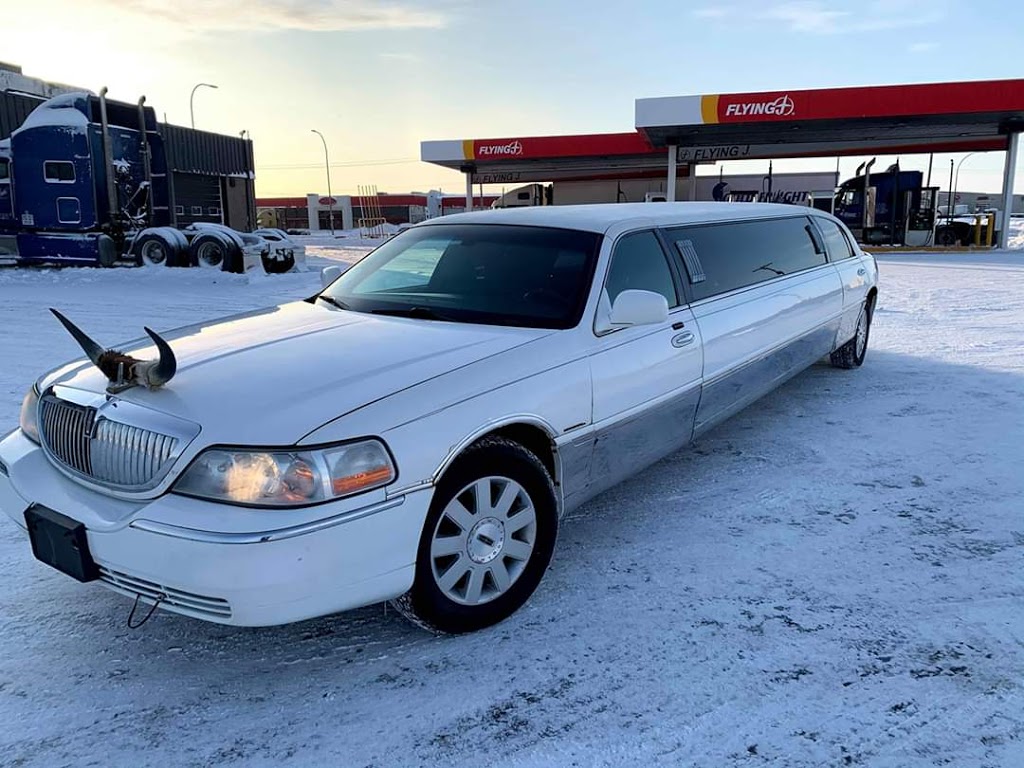 CLS TOWING & HAULING LTD. | Chevrefils Rd, St-Georges, MB R0E 1V0, Canada | Phone: (204) 754-0064