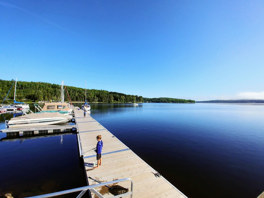Auberge au Soleil Levant | 499 Rue Principale, Piopolis, QC G0Y 1H0, Canada | Phone: (866) 583-5697