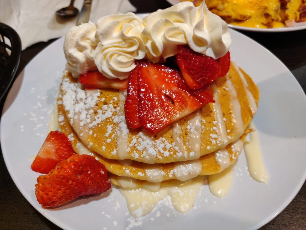 Stacked Pancake & Breakfast House | 1220 Brant St Unit #3C, Burlington, ON L7P 1X8, Canada | Phone: (289) 313-7306