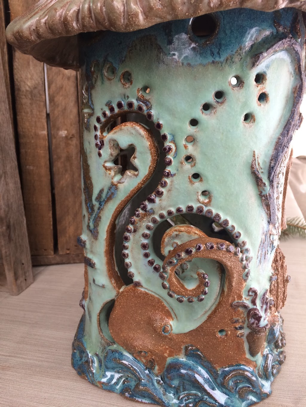 Gina Denne Pottery | 1013 Southwood Rd, Severn Bridge, ON P0E 1N0, Canada | Phone: (705) 689-3438