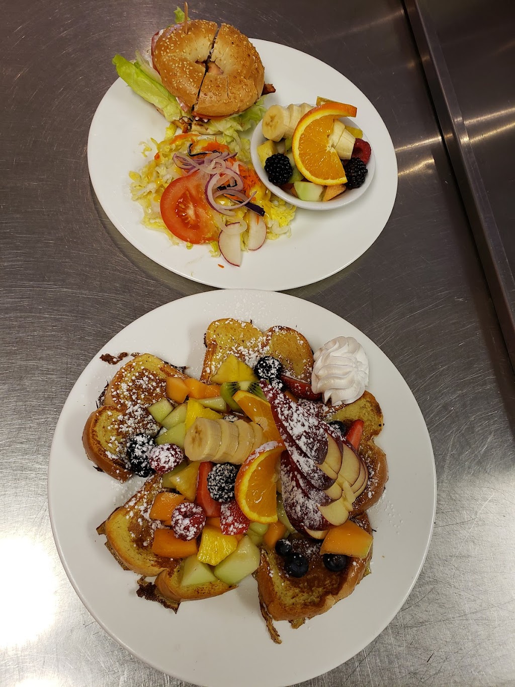 Eggsquis Laprairie Dejeuner et Diner | 165 Bd Taschereau, La Prairie, QC J5R 6G8, Canada | Phone: (450) 907-4166