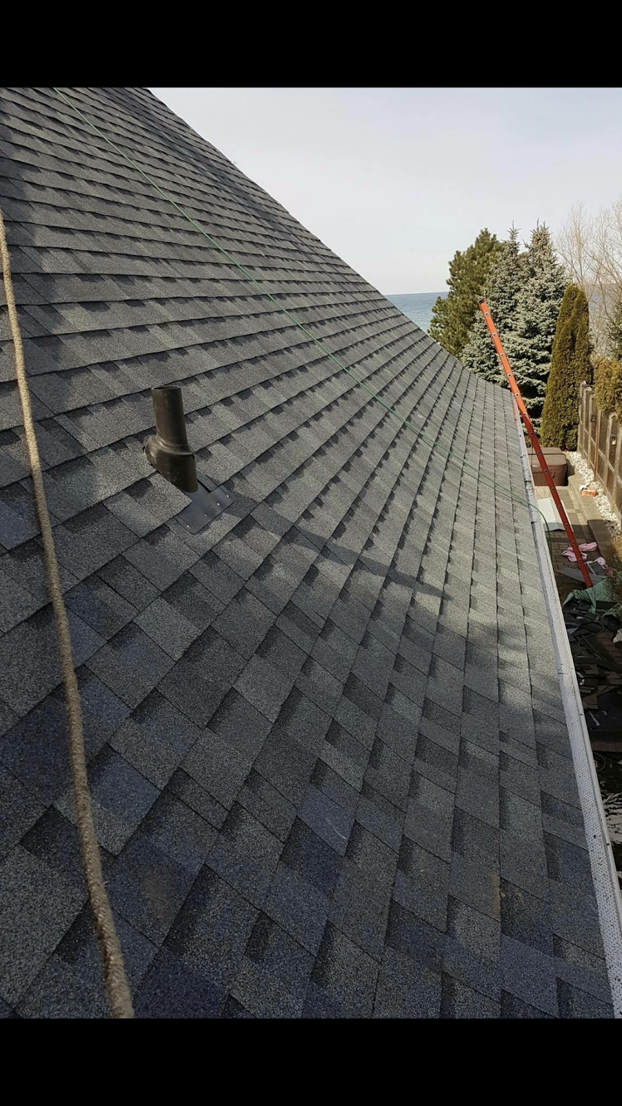 Highpoint Roofing and Eavestrough | 626 Taylor Crescent, Burlington, ON L7L 7A5, Canada | Phone: (647) 703-0147
