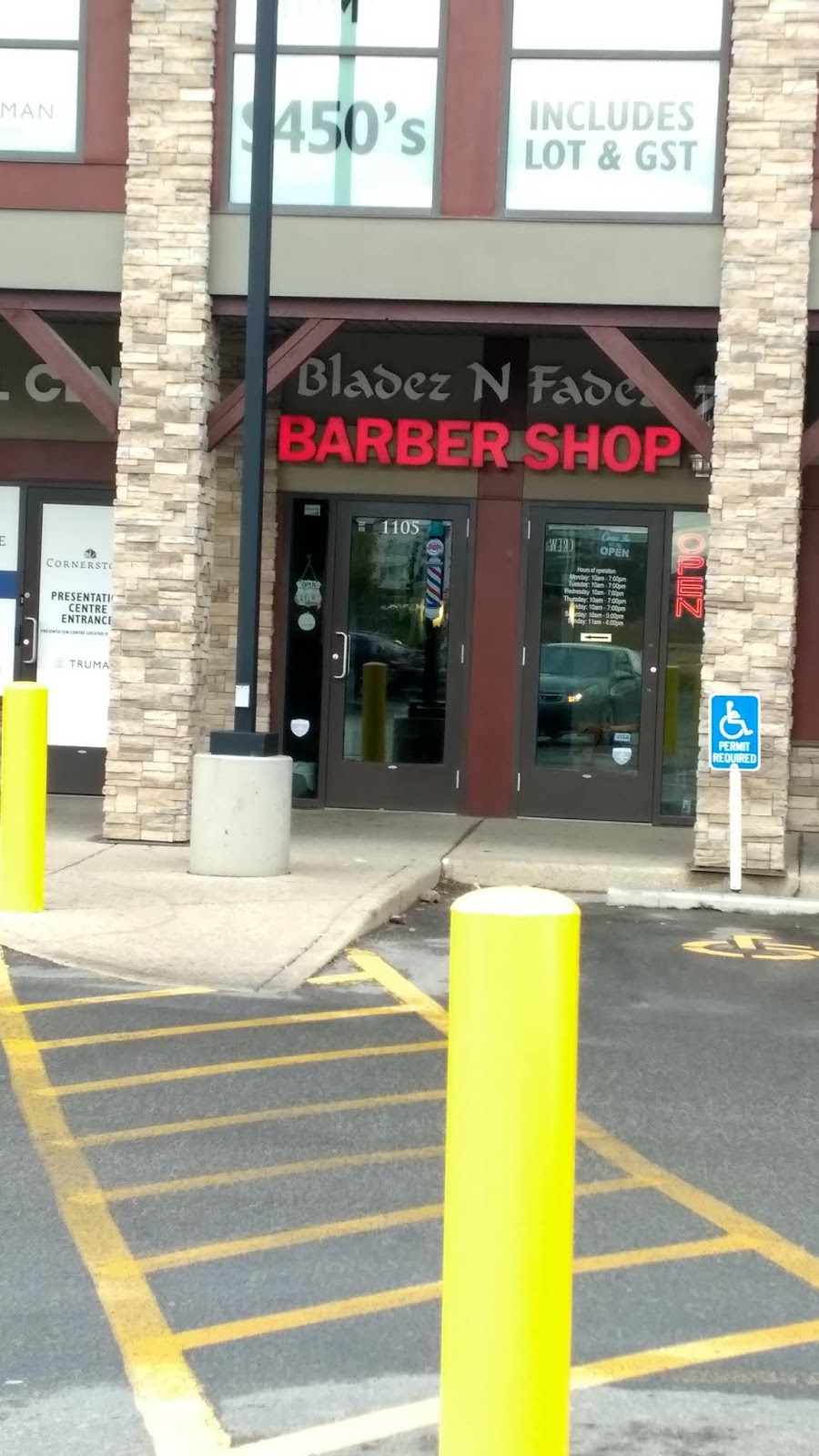 Bladez N Fadez | 55 Skyview Ranch Rd, Calgary, AB T3N 0G2, Canada | Phone: (403) 474-2471