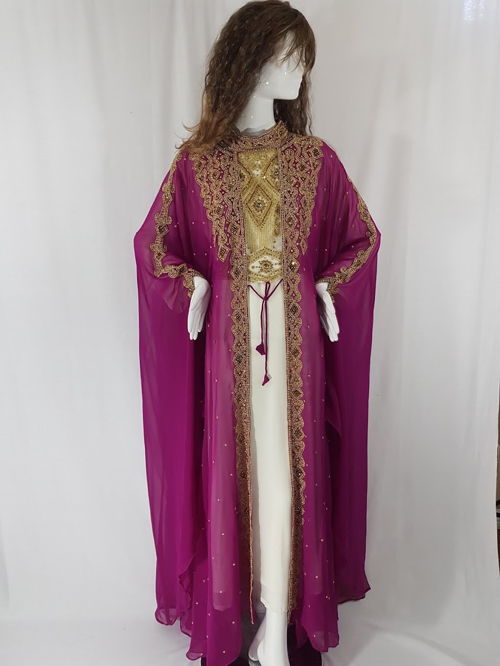 Boutique One | 32 Lockburn Crescent, Brampton, ON L7A 3W7, Canada | Phone: (647) 531-6463