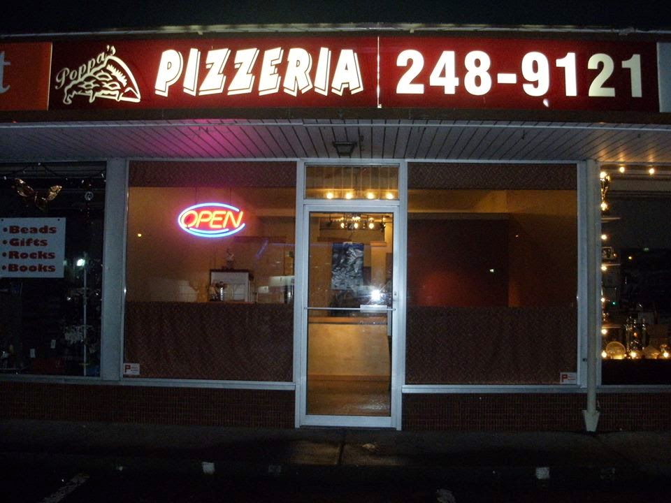 Poppas Pizzeria | 120 Alberni Hwy, Parksville, BC V9P 2G4, Canada | Phone: (250) 248-9121