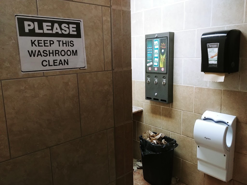 24 Seven Travel Centre | Jct 6 and, SK-16, Dafoe, SK S0K 1C0, Canada | Phone: (306) 554-1616