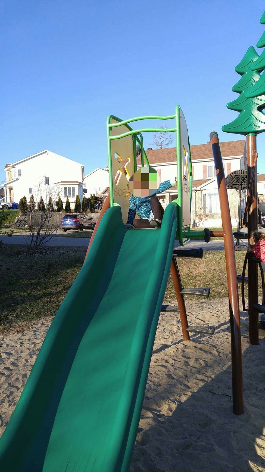 Parc Lattion | 201 Chemin Lattion, Gatineau, QC J9H 6G9, Canada | Phone: (866) 299-2002