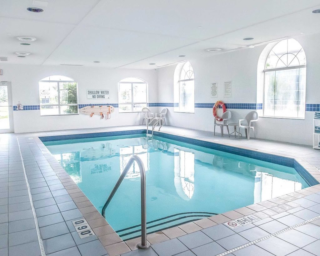 Comfort Inn | 31 Topflight Dr, Mississauga, ON L5S 1Y1, Canada | Phone: (905) 564-5152