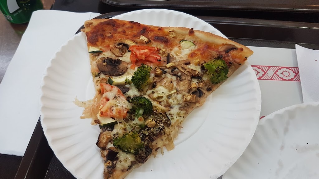 Pizza Scaglione | 7500 Bd des Galeries dAnjou, Montréal, QC H1M 3M4, Canada | Phone: (514) 353-7830