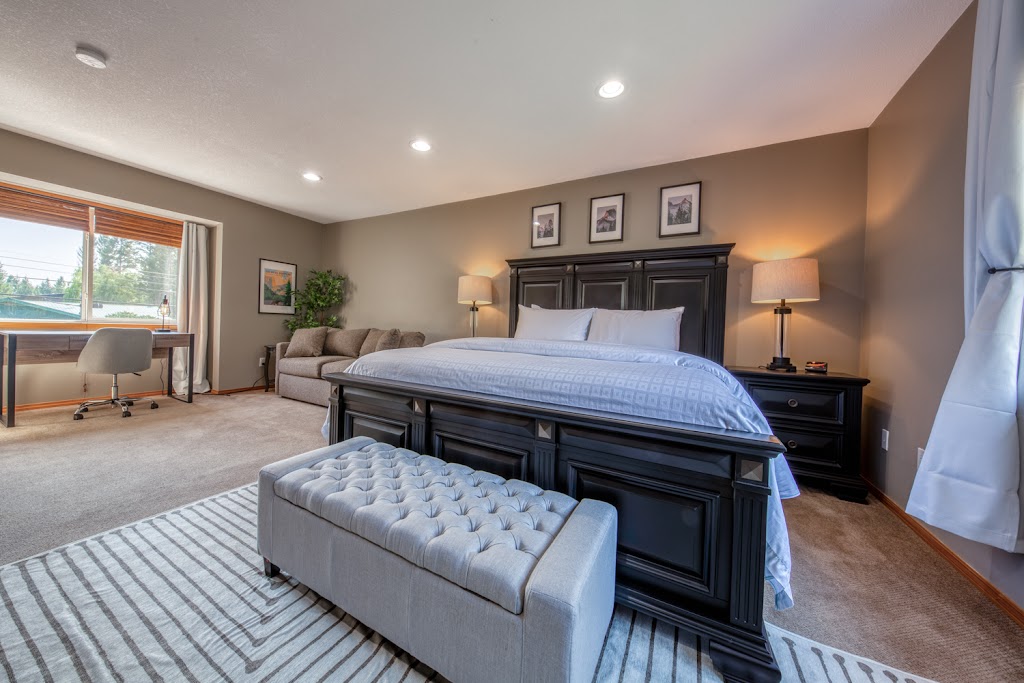 True Key Vacations Ltd. - Columbia Valley, BC | 10 Bighorn Blvd, Radium Hot Springs, BC V0A 1M0, Canada | Phone: (250) 347-2992