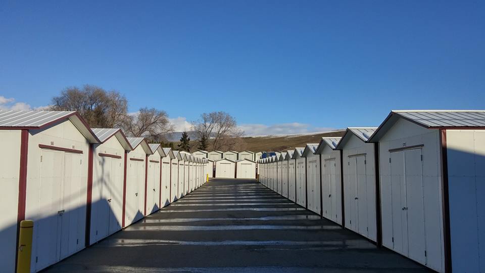 Elephant Storage Centre | 6136 Okanagan Ave, Vernon, BC V1H 1M1, Canada | Phone: (250) 549-2255