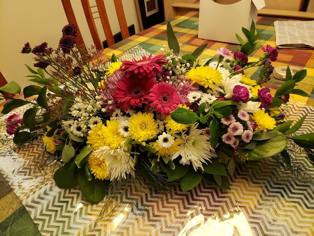 A Flower for your Thoughts | Fireside Dr, Breslau, ON N0B 1M0, Canada | Phone: (519) 635-9340