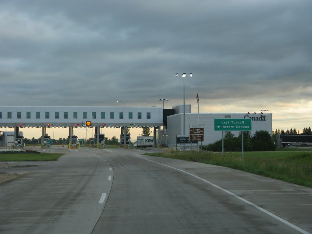Canada Border Services Agency | MB-75, Emerson, MB R0A 0L0, Canada | Phone: (800) 461-9999