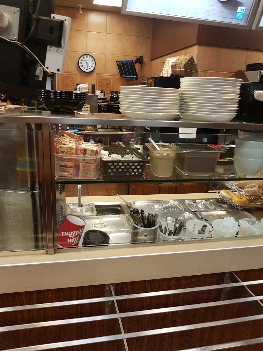 Tim Hortons | 589 Boulevard Wilfrid-Hamel, Québec, QC G1M 2T2, Canada | Phone: (418) 524-1759