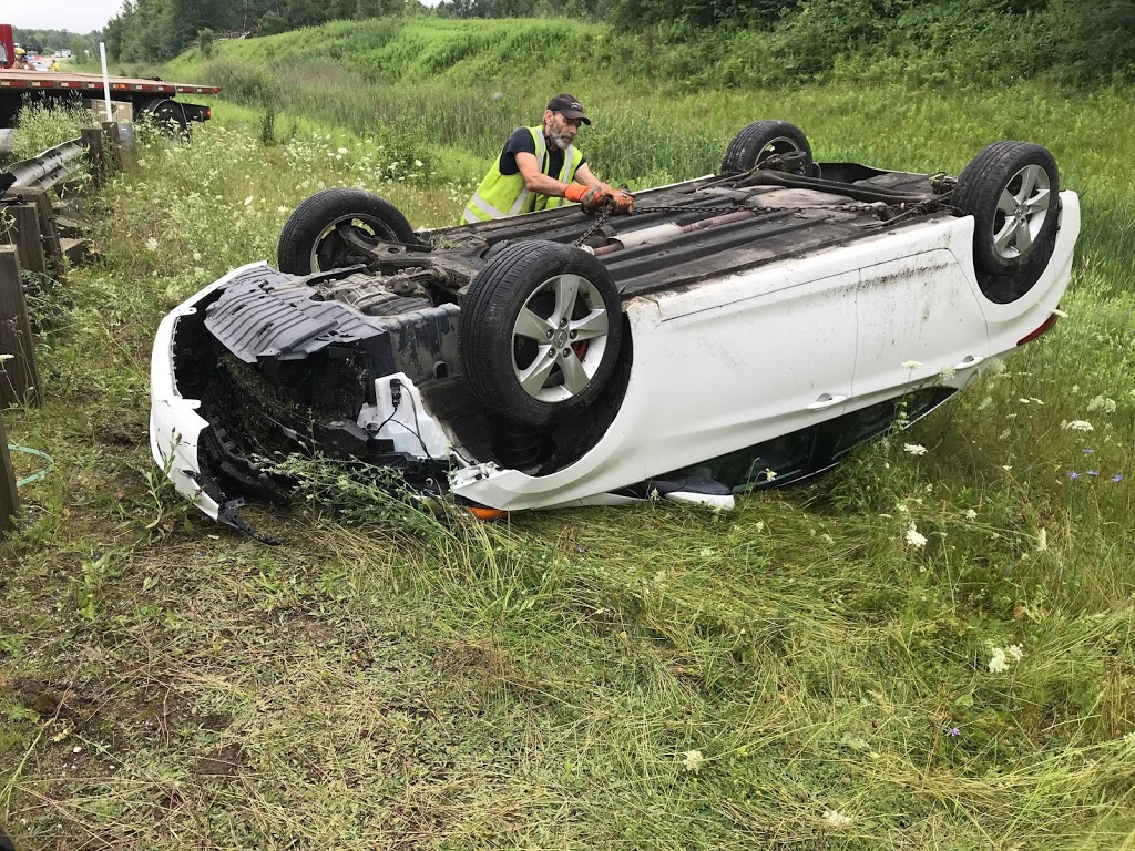 Remorquage Vallieres | 191 Chemin Dion, Saint-François-Xavier-de-Brompton, QC J0B 2V0, Canada | Phone: (819) 571-4851
