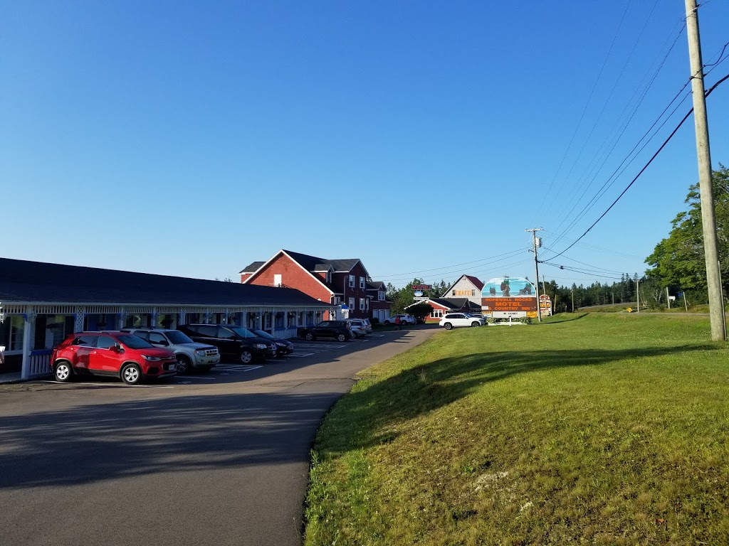 Hopewell Rocks Motel & Country Inn | 4135 Rocks Rd, Hopewell Cape, NB E4H 3K2, Canada | Phone: (506) 734-2975