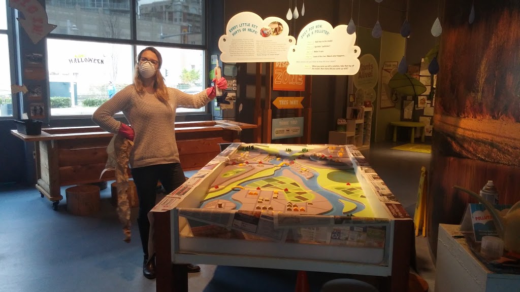 Fraser River Discovery Centre | 788 Quayside Dr, New Westminster, BC V3M 6Z6, Canada | Phone: (604) 521-8401