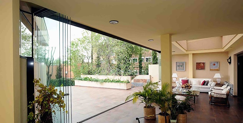 ScreenSunrooms.ca | 4577 St Volodymyr Ct, Beamsville, ON L0R 1B5, Canada | Phone: (905) 741-9624