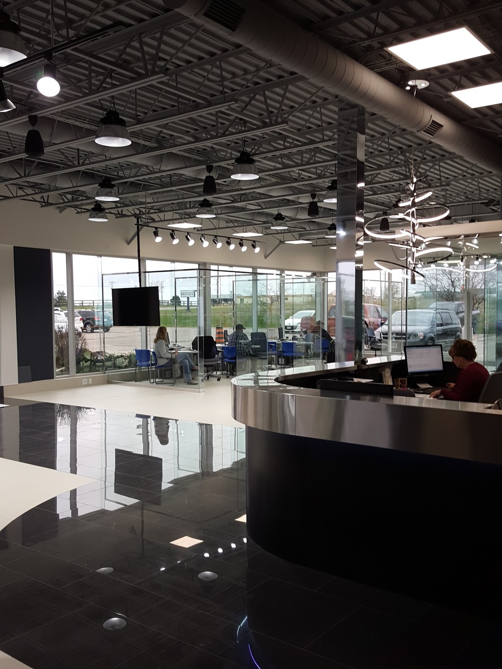 Dale Wurfel Chrysler Dodge Jeep Ltd. | 28478 Centre Rd, Strathroy, ON N7G 3J2, Canada | Phone: (519) 245-2550