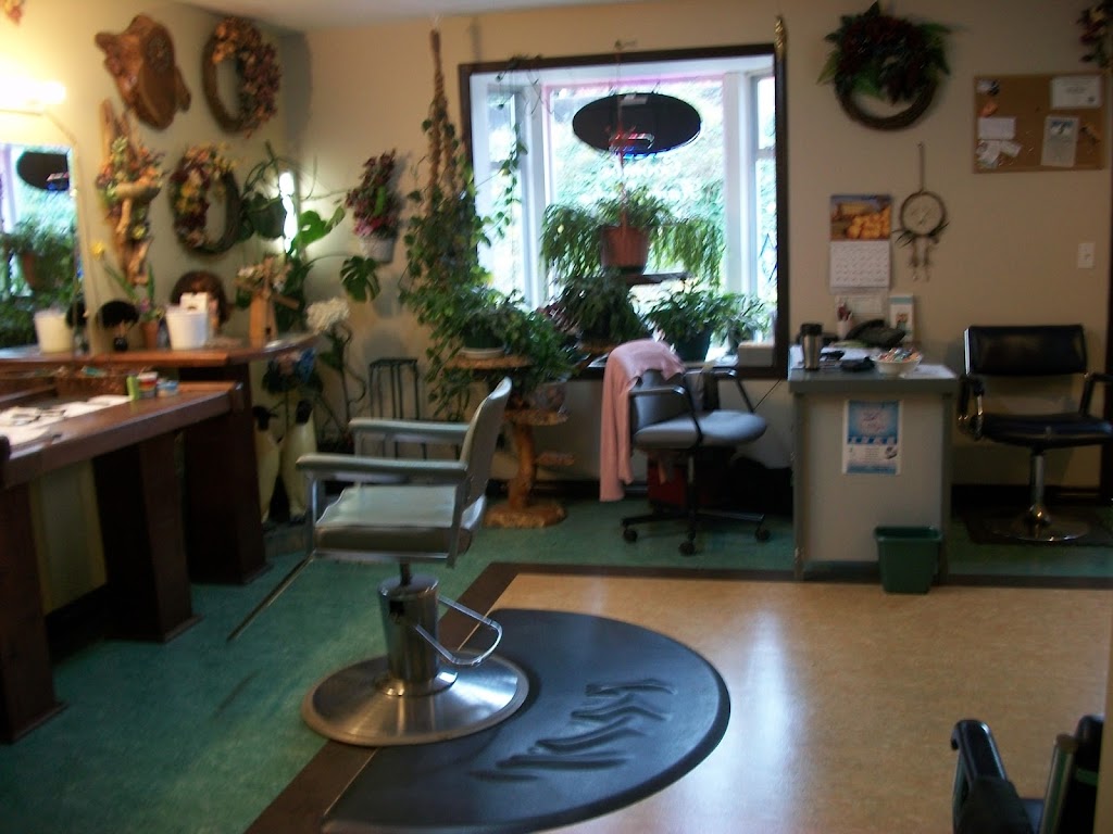 Coombs Hair Studio | 2345 Alberni Hwy #4, Parksville, BC V0R 1M0, Canada | Phone: (250) 951-9840