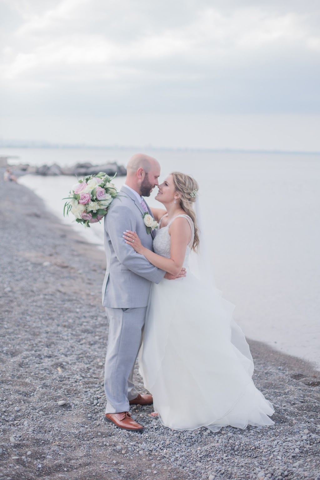 Emily B Photography | 28 Gee Crescent, Lindsay, ON K9V 0H1, Canada | Phone: (705) 341-0216
