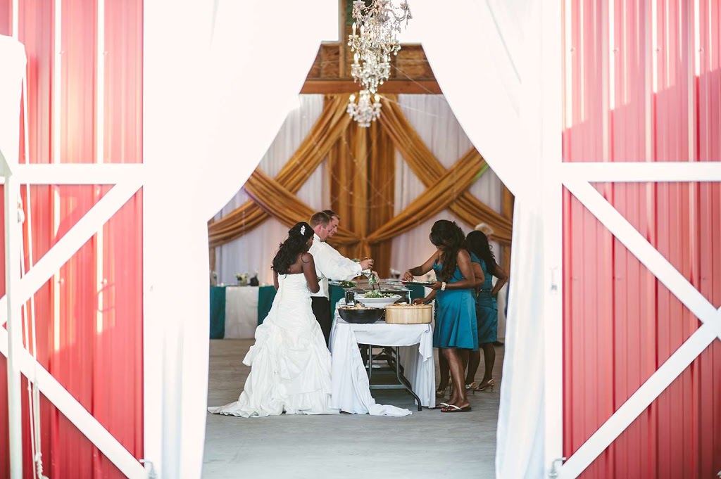 Hopcott Farms Weddings and Events | 13672 Reichenbach Rd, Pitt Meadows, BC V3Y 1Z1, Canada | Phone: (604) 465-5000