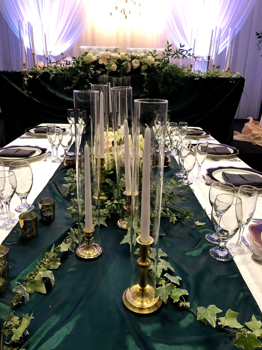 Demarco Perpich Fine Flowers | 1044 Queen St W, Toronto, ON M6J 1H7, Canada | Phone: (416) 967-0893