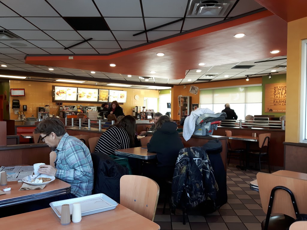 A&W Canada | 238 Main St, Selkirk, MB R1A 1S2, Canada | Phone: (204) 482-5417