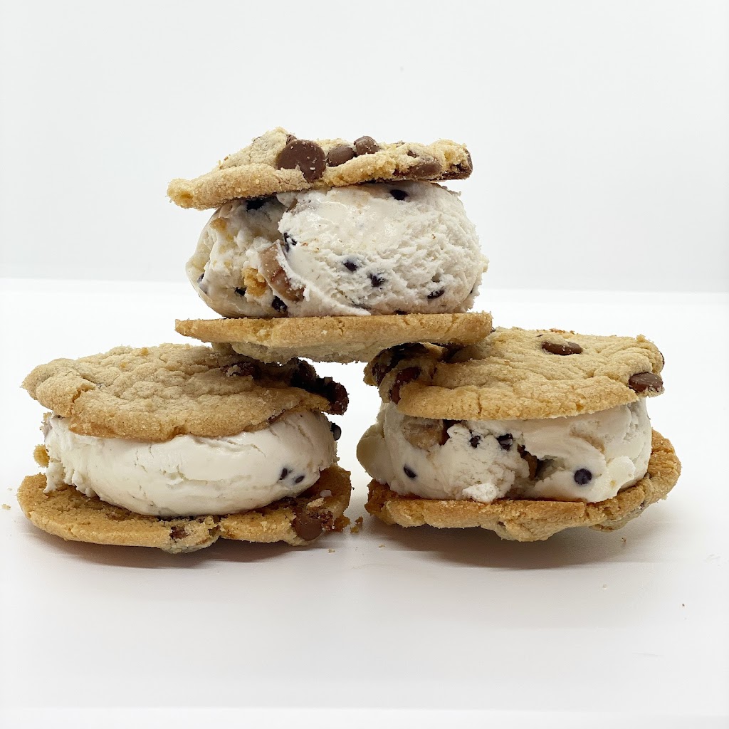 OMG Ice Cream & Frozen Treats | 1047 King St W, Hamilton, ON L8S 1L6, Canada | Phone: (289) 389-3593