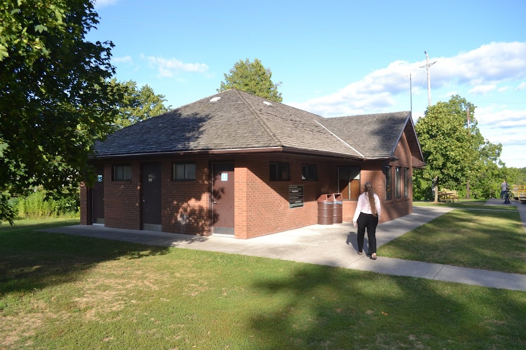 Trent-Severn Waterway, Lock 26 - Lakefield | 1-47 Katherine St S, Peterborough, ON K9J 6X5, Canada | Phone: (705) 652-3056