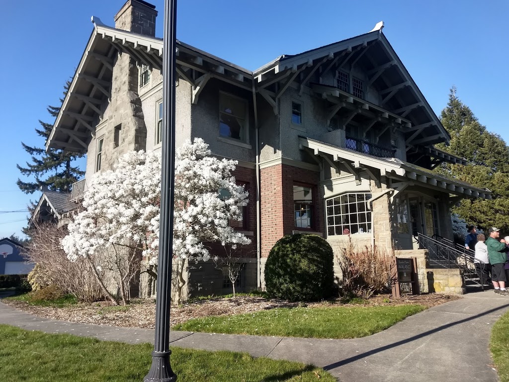 Roeder Home | 2600 Sunset Dr, Bellingham, WA 98225, USA | Phone: (360) 384-3444