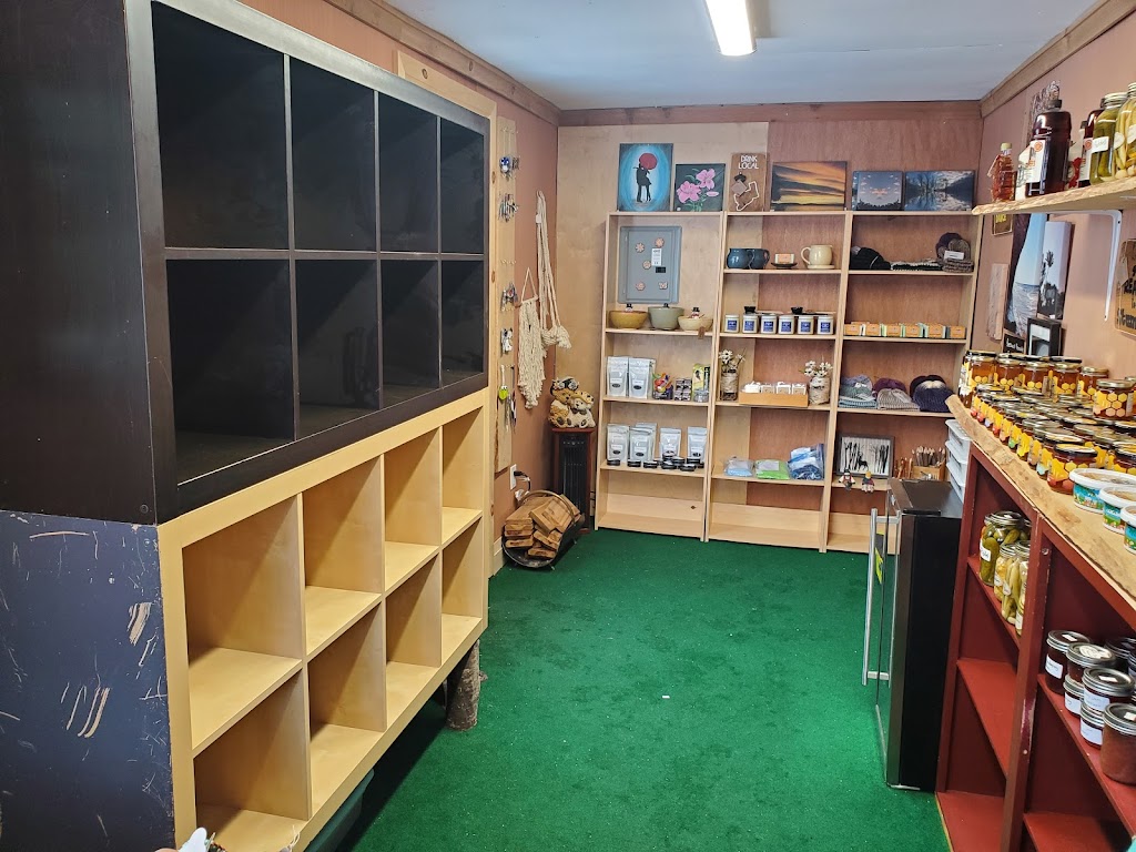 Stone Well Honey | 1618 Chemong Rd, Peterborough, ON K9J 6X2, Canada | Phone: (705) 761-9909