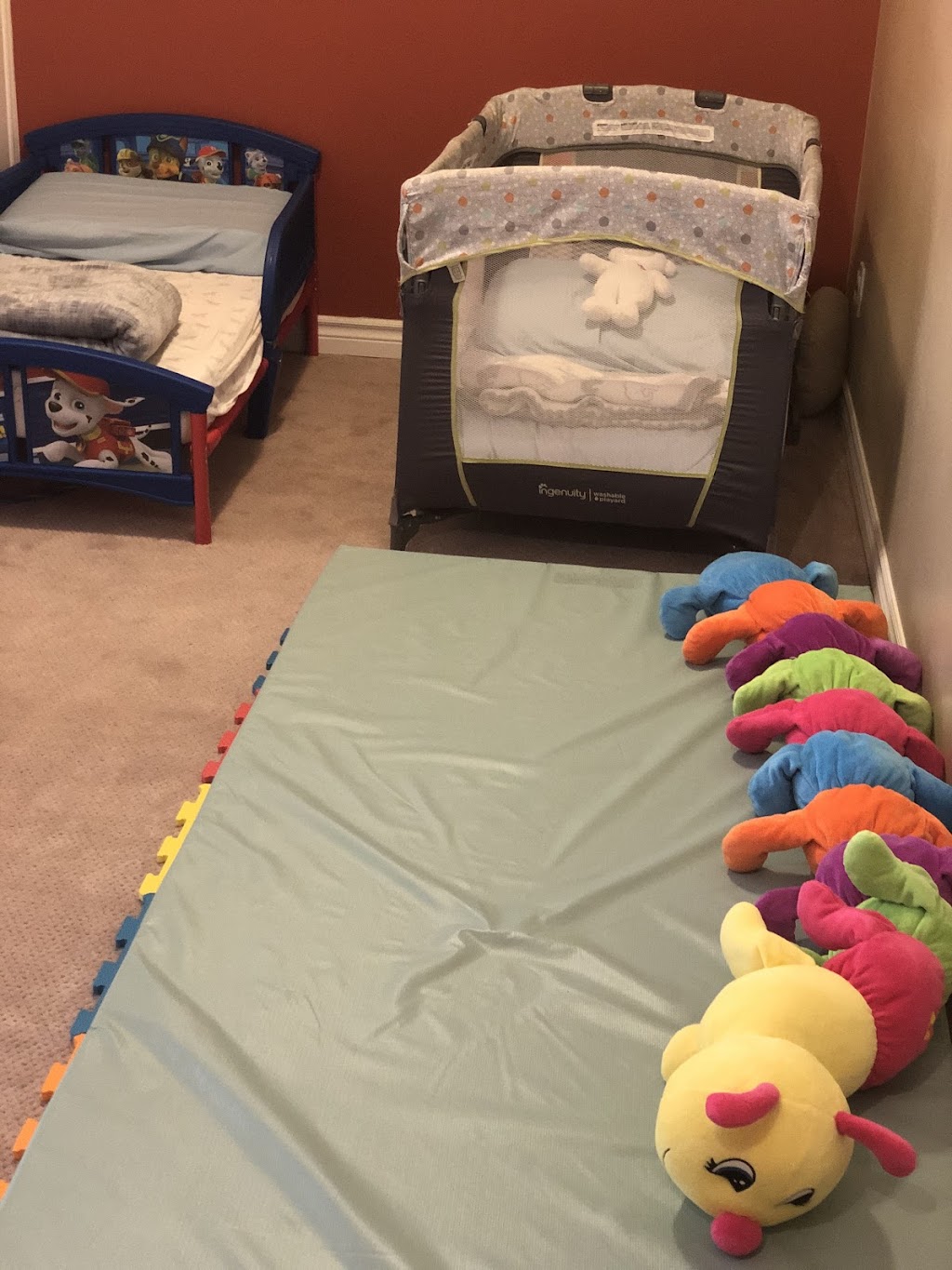 Hun.Bun daycare | 37 Jackman Terrace, Kanata, ON K2L 4E1, Canada | Phone: (613) 407-1122