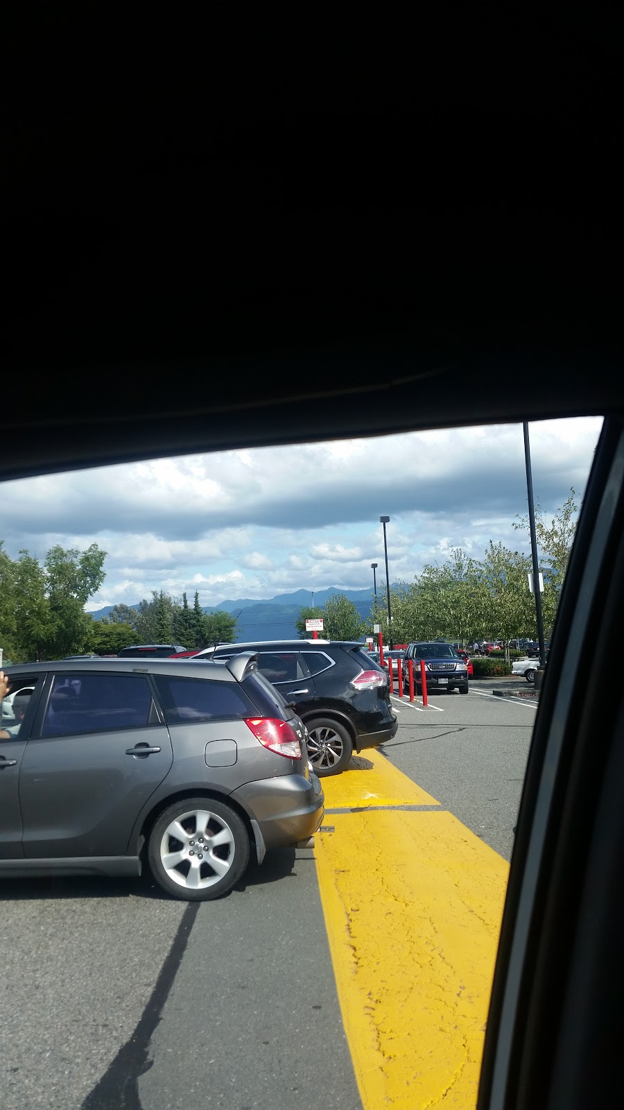 Costco Gasoline 1127 Sumas Way Abbotsford BC V2S 8H2 Canada