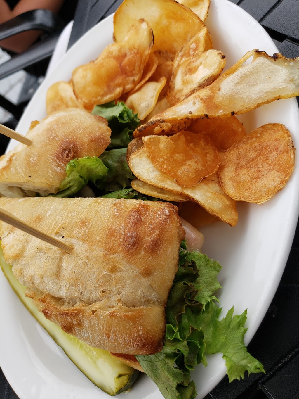 Dox Restaurant & Lounge | 2 Princess St, Kingston, ON K7L 1A2, Canada | Phone: (613) 549-8400