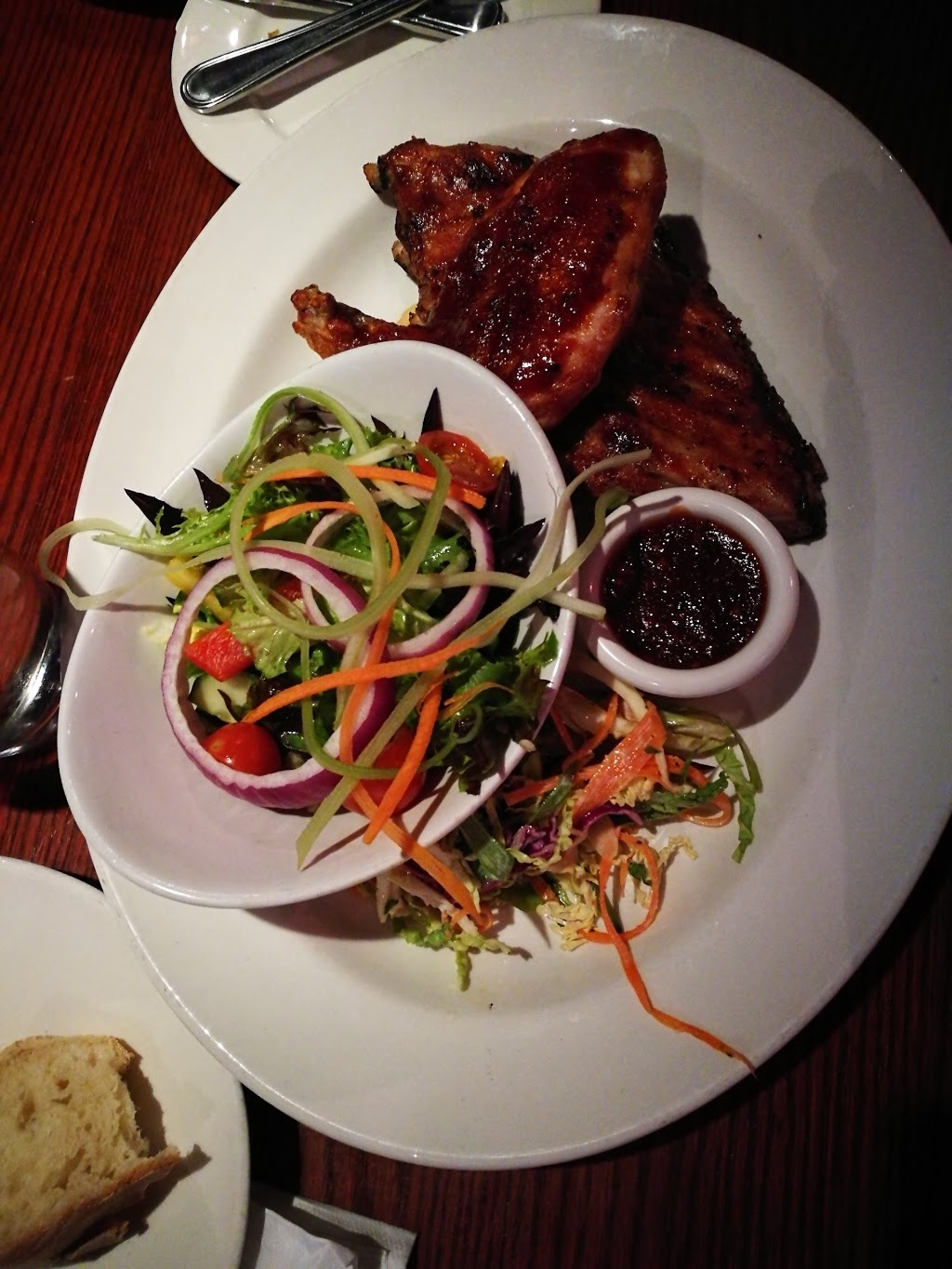 The Keg | Stadium Shopping Centre, 1923 Uxbridge Dr NW, Calgary, AB T2N 2V2, Canada | Phone: (403) 282-0020