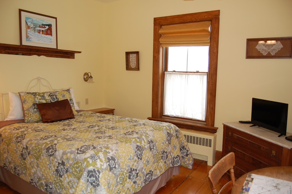 Auberge Jeffery | 91 Rue Water, Danville, QC J0A 1A0, Canada | Phone: (819) 839-2711
