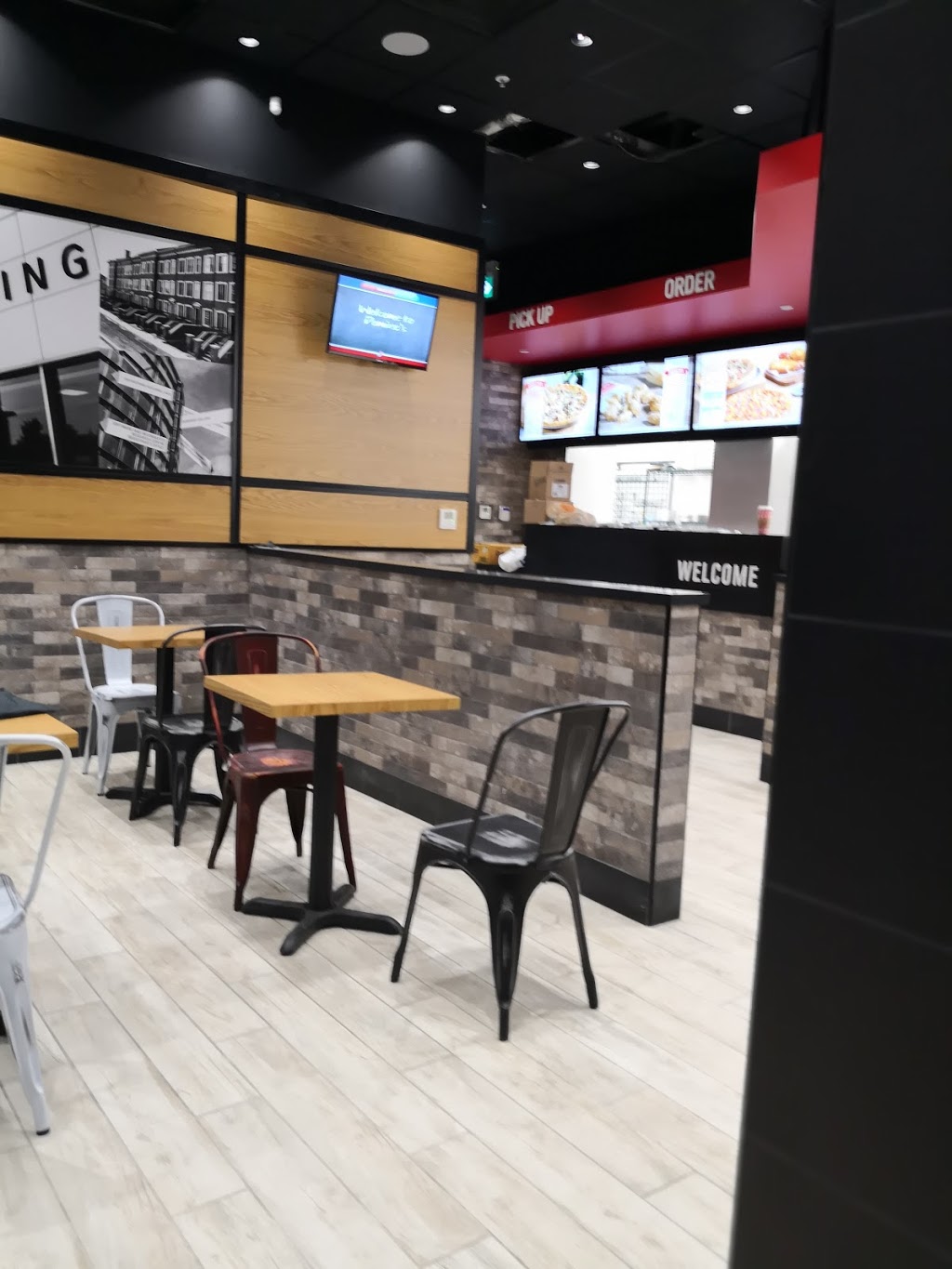 Dominos Pizza | 1900 Simcoe St N Unit 2, Oshawa, ON L1G 4Y3, Canada | Phone: (905) 725-8888