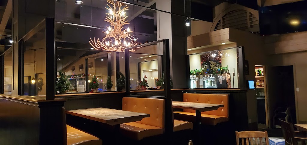 Antlers at the lodge | 5225 Fairmont Resort Rd, Fairmont Hot Springs, BC V0B 1L1, Canada | Phone: (250) 345-6015