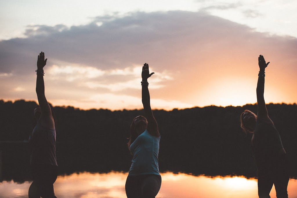 Libella - Yoga Sur Le Lac | 1670 Chemin Bouffard, Saint-Denis-de-Brompton, QC J0B 2P0, Canada | Phone: (819) 846-1616