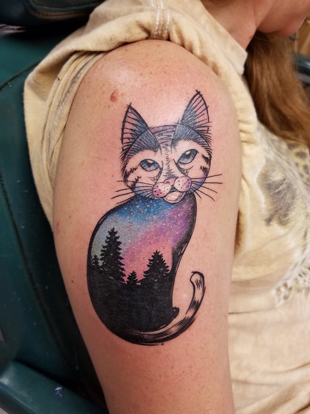 Roadhouse Tattoos & Body Piercing | 323 N Main St, Holland, NY 14080, USA | Phone: (716) 537-4828