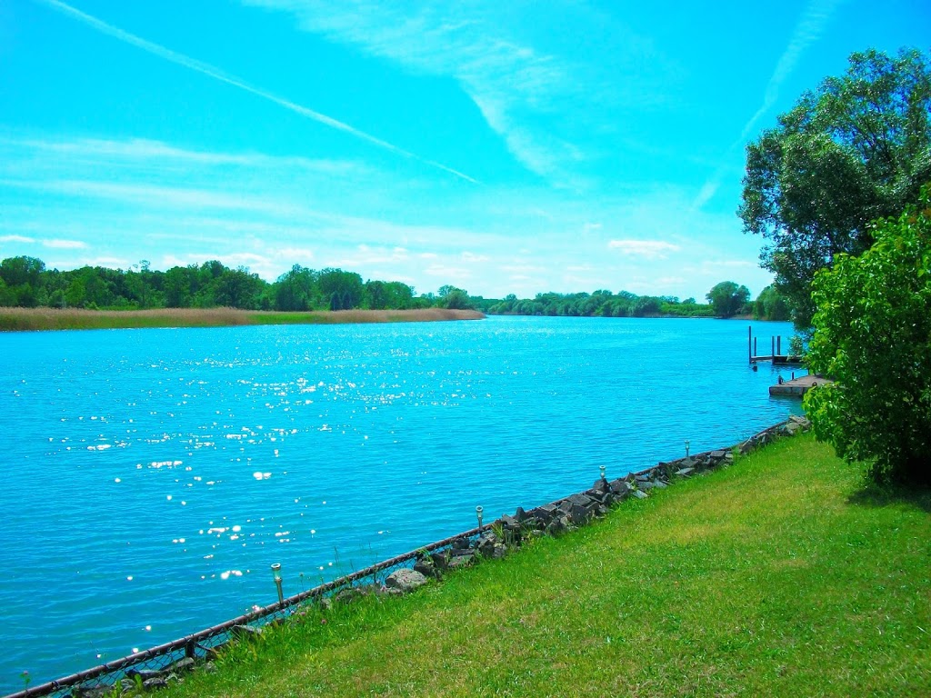 Shiloh Park Campground & Marina | 5928 Bluewater Line, Wallaceburg, ON N8A 4K9, Canada | Phone: (519) 627-2732