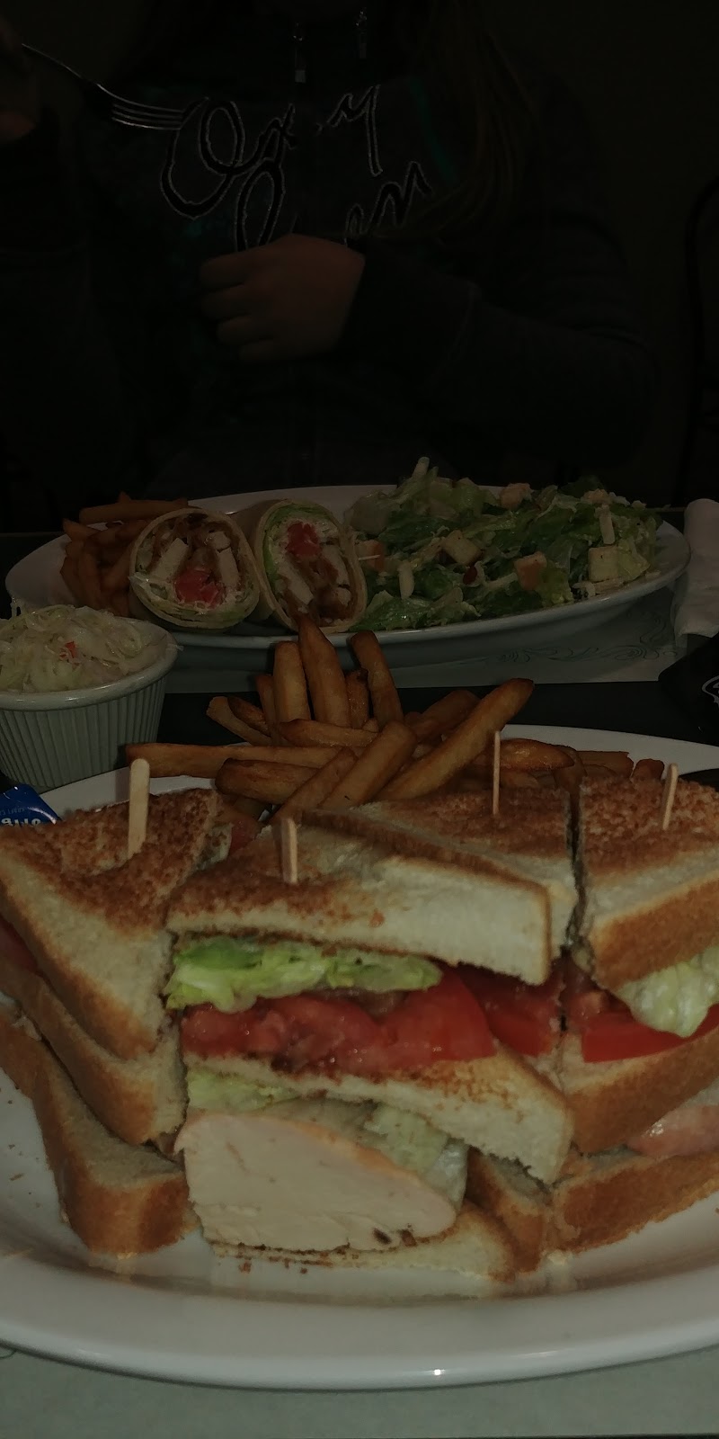 Coq o bec | 1139 Chemin des Pèlerins, Sherbrooke, QC J1E 1G6, Canada | Phone: (819) 829-5050